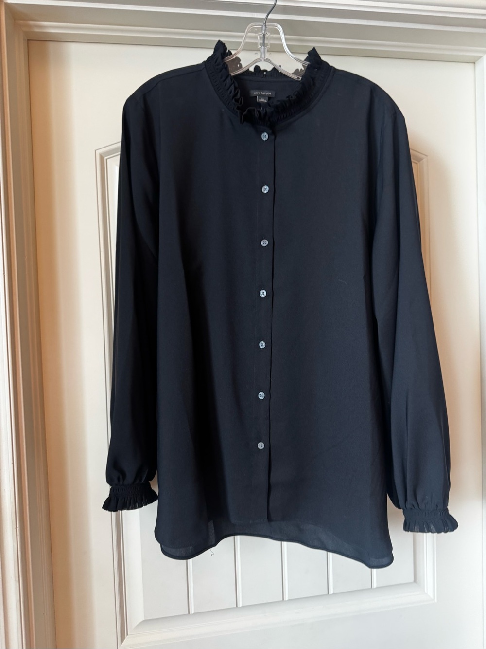 Ann Taylor Black Ruffled Collar Button-Down Blouse